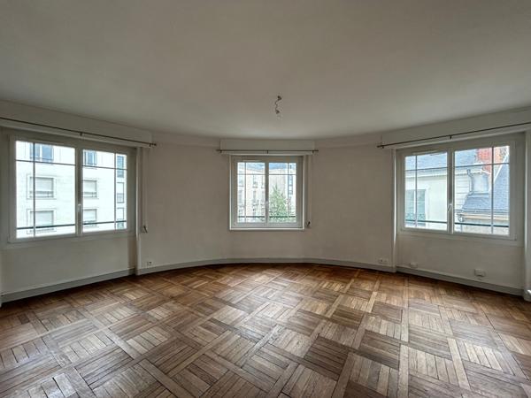 APPARTEMENT T3,  
Nantes 44000