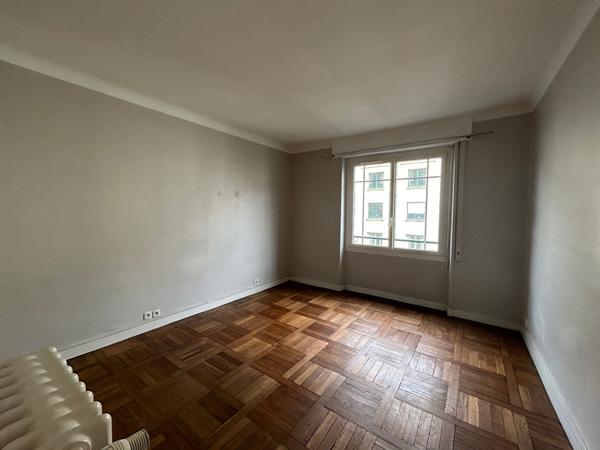 APPARTEMENT T3,  
Nantes 44000
