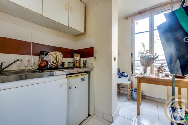 Appartement F1 à vendre  1 pièce - 30,07 m2 PARIS - 75017