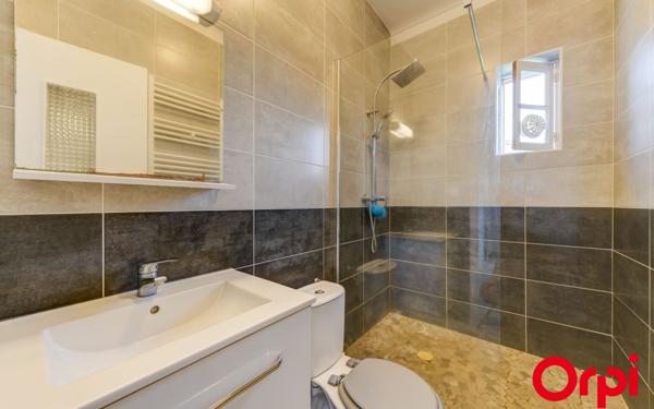 Maison à vendre    5 pièces • 101,48 m2 Vénissieux