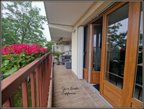 Appartement à vendre 4 pièces LIVRY GARGAN - 84 m2 - Balcon, une cave et deux places de parking