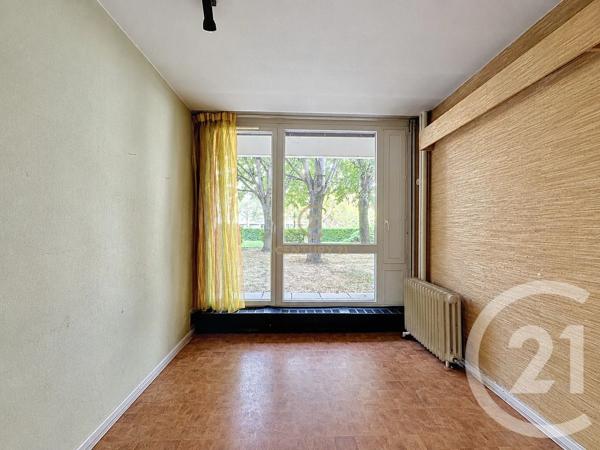 Appartement F7 à vendre  7 pièces - 137,81 m 2   VILLEURBANNE  - 69