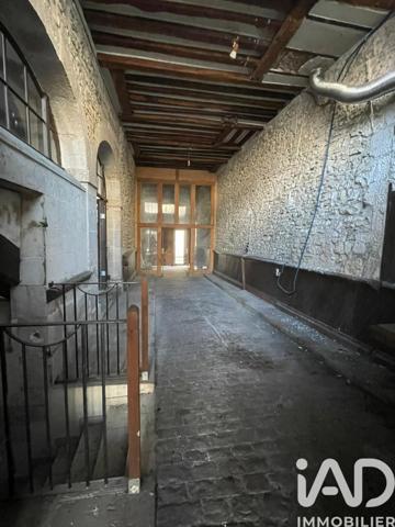 Immeuble à vendre 470 m² Montargis