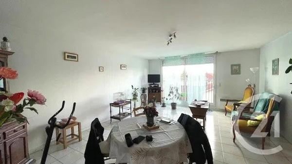 Appartement F3 à vendre  3 pièces - 71,17 m 2   BAZAS  - 33