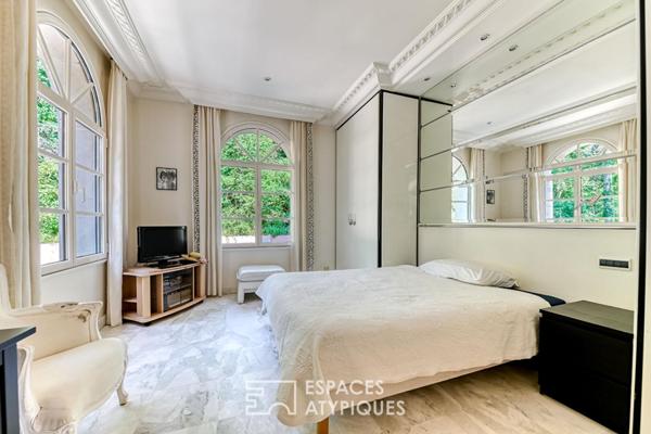Demeure de prestige au sein d’un parc privé avec piscine et étang