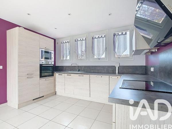 Appartement à vendre 4 pièces 64 m² Montereau-Fault-Yonne