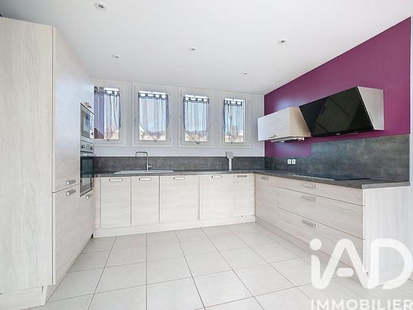 Appartement à vendre 4 pièces 64 m² Montereau-Fault-Yonne