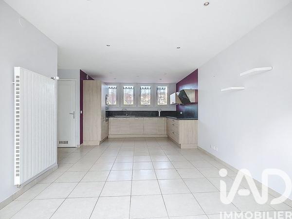 Appartement à vendre 4 pièces 64 m² Montereau-Fault-Yonne