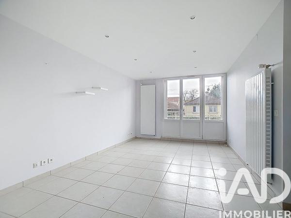 Appartement à vendre 4 pièces 64 m² Montereau-Fault-Yonne