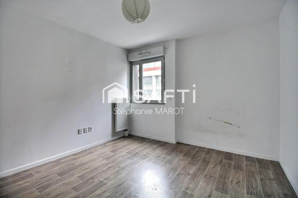 Appartement T3 récent avec balcon et parking