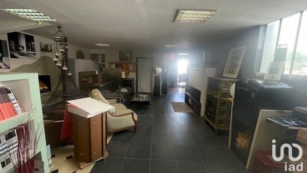 Boutique/Local commercial à vendre 295 m² Saint-Fargeau-Ponthierry