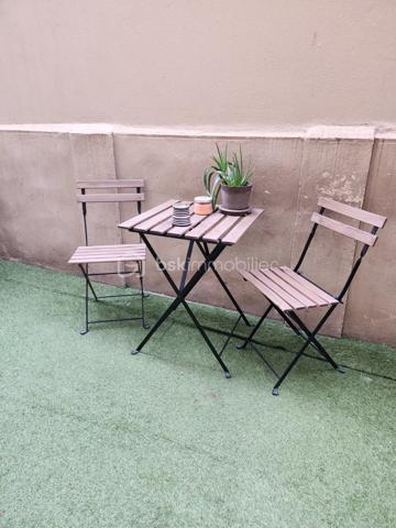 Local d activites de 44 m²