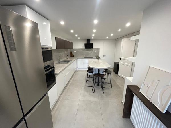 Maison  6 pièce(s) 127 m2