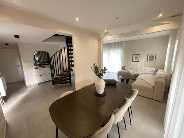 Maison  6 pièce(s) 127 m2