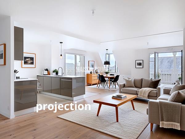 Rare à la Vente : Superbe Duplex T4 avec Aperçu Mer Dinard