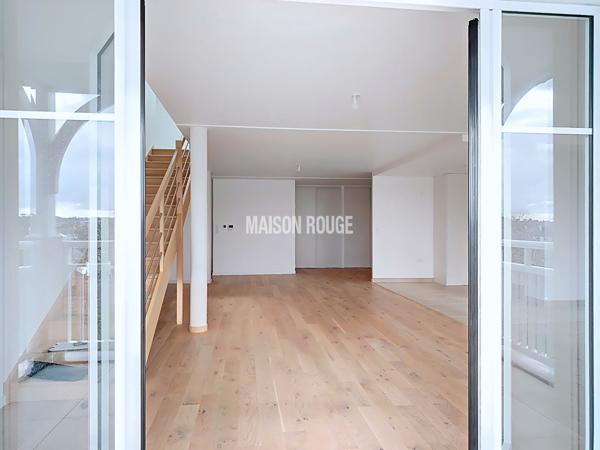 Rare à la Vente : Superbe Duplex T4 avec Aperçu Mer Dinard