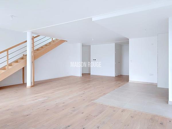 Rare à la Vente : Superbe Duplex T4 avec Aperçu Mer Dinard
