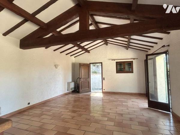 Maison T7 Studio indep. Garages Dépendances