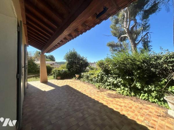 Maison T7 Studio indep. Garages Dépendances