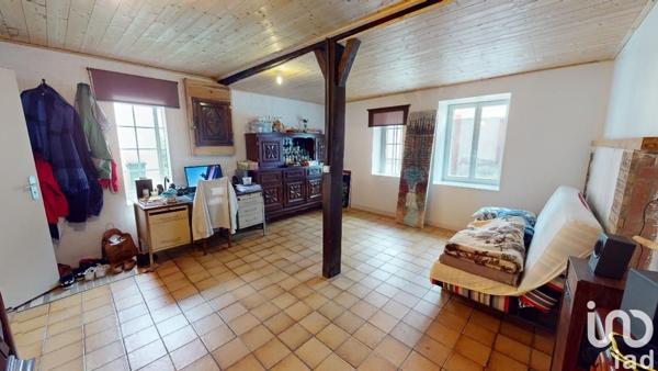 Maison 4 pièces de 144 m² à Lembeye (64350)