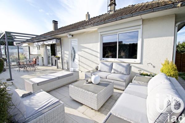 Maison 4 pièces de 103 m² à Avrainville (91630)