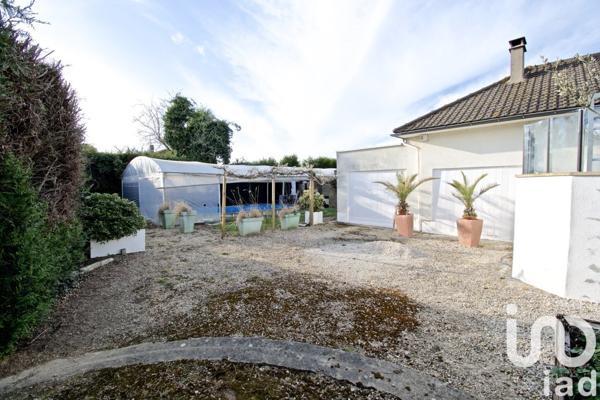 Maison 4 pièces de 103 m² à Avrainville (91630)