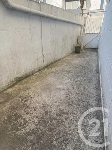 Maison à vendre  4 pièces - 78,20 m 2   BOISSY ST LEGER  - 94