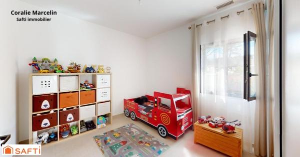 Posez vos valises dans un havre de lumière : 120 m² de pur design en bout d'impasse