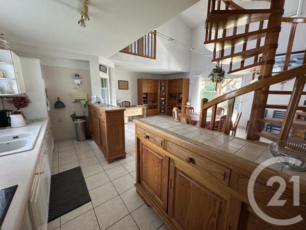 Maison à vendre  5 pièces - 145,26 m2 ST PALAIS SUR MER - 17