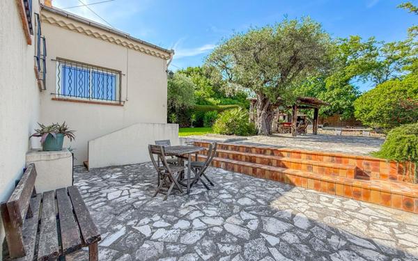 Maison à vendre    4 pièces • 123 m2 Cagnes-sur-Mer