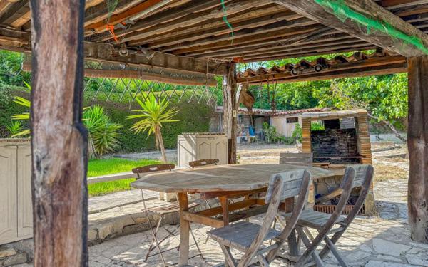 Maison à vendre    4 pièces • 123 m2 Cagnes-sur-Mer