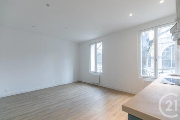 Appartement à vendre  2 pièces - 37,54 m 2   FONTENAY SOUS BOIS  - 94