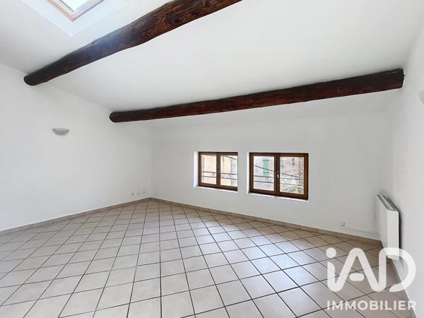 Location appartement 2 pièces 50 m² Lambesc