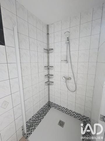 Location appartement 2 pièces 50 m² Lambesc