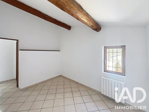 Location appartement 2 pièces 50 m² Lambesc