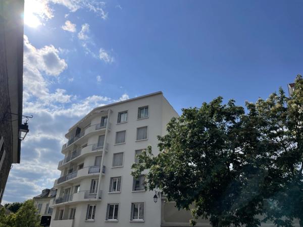 Beau 2/3 pièces rénové avec ascenseur