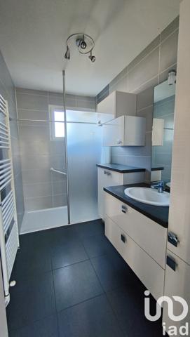 Maison 5 pièces de 102 m² à Grosbreuil (85440)