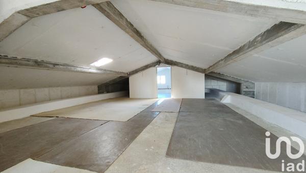 Maison 5 pièces de 102 m² à Grosbreuil (85440)