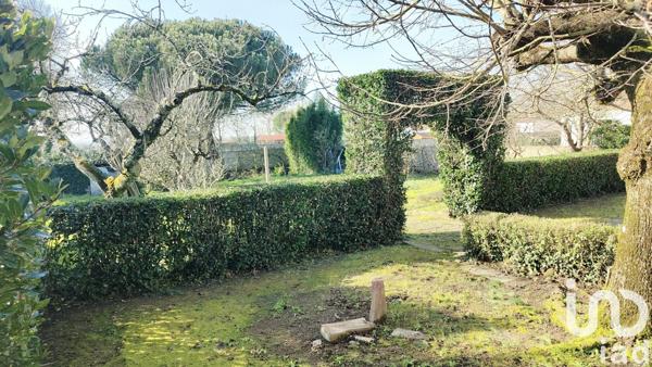 Maison 5 pièces de 102 m² à Grosbreuil (85440)