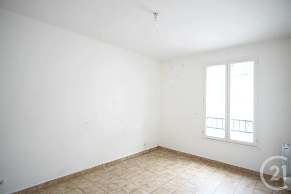Appartement F3 à vendre  3 pièces - 70,69 m 2   CHOISY LE ROI  - 94
