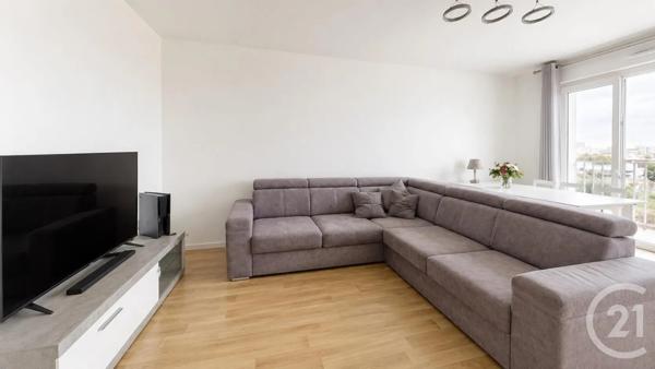 Appartement F2 à vendre  2 pièces - 51,64 m 2   LA COURNEUVE  - 93