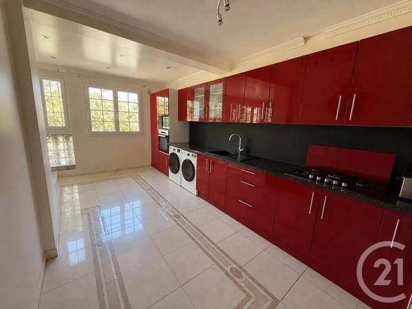 Maison à vendre  8 pièces - 185 m 2   LE BLANC MESNIL  - 93