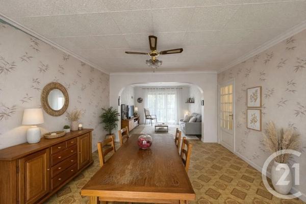 Maison à vendre  8 pièces - 185 m 2   LE BLANC MESNIL  - 93