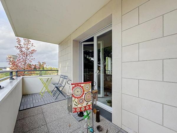 Appartement à vendre 3 pièces SAINT CYR SUR LOIRE (37)