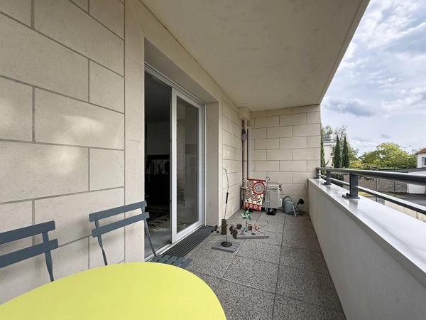 Appartement à vendre 3 pièces SAINT CYR SUR LOIRE (37)