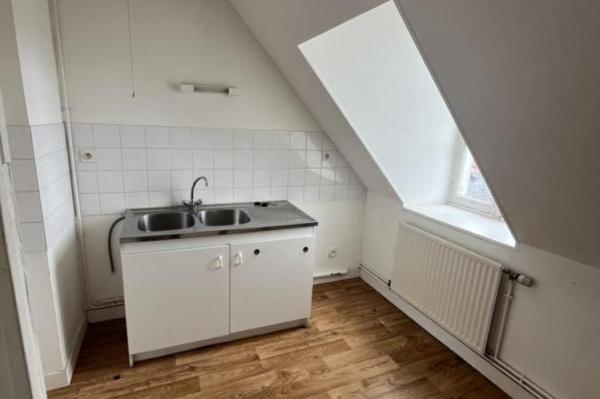 Location - Appartement 2 pièces 46 m 2 LE MANS (72000)