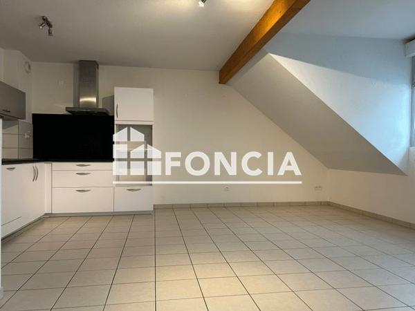 Location Appartement 3 pièces 59.5 m² - 9 RUE D'ARBORE Oloron Sainte Marie 64400