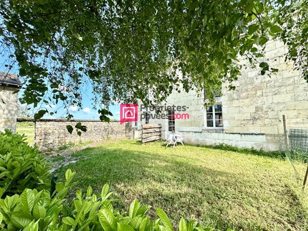 Maison ancienne Chinon 12 pièce(s) 275m2 avec 3 gîtes et terrain 2,5ha