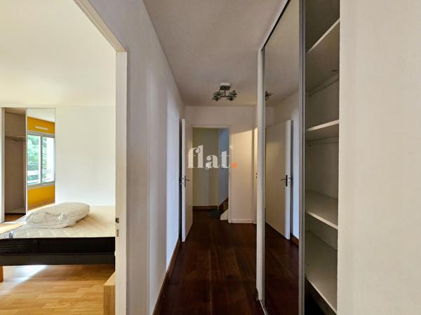 Maison 8 pièce(s) 6 chambre(s) 180 m²