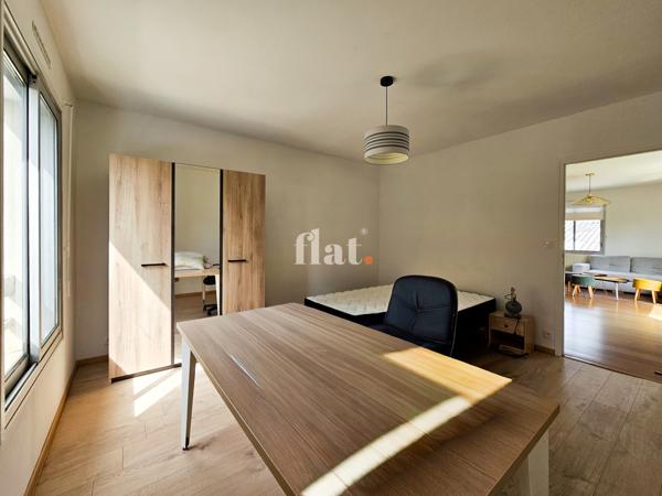 Maison 8 pièce(s) 6 chambre(s) 180 m²